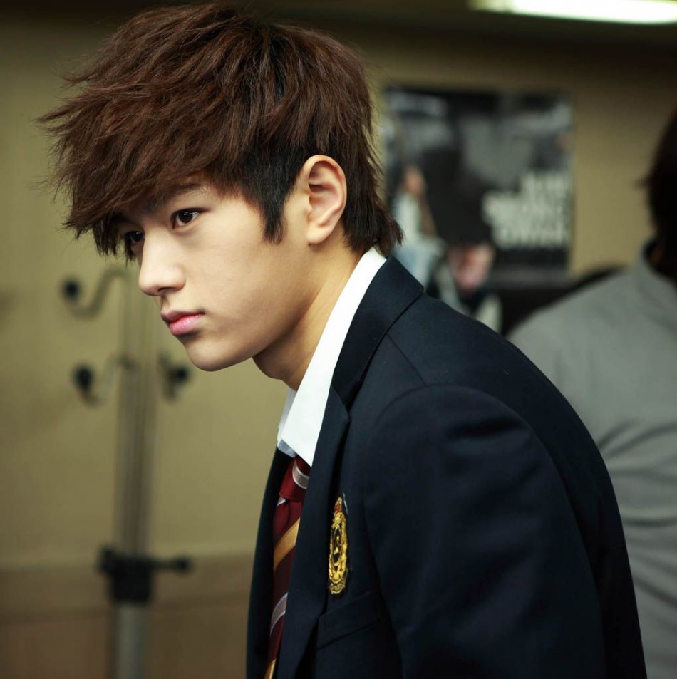 Top 10 Most Handsome Korean Star